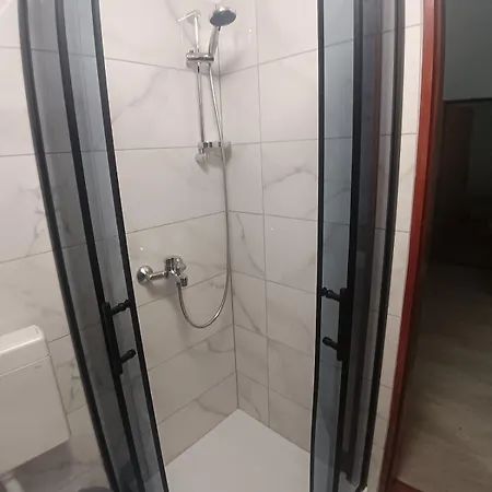 Apartments Tisno